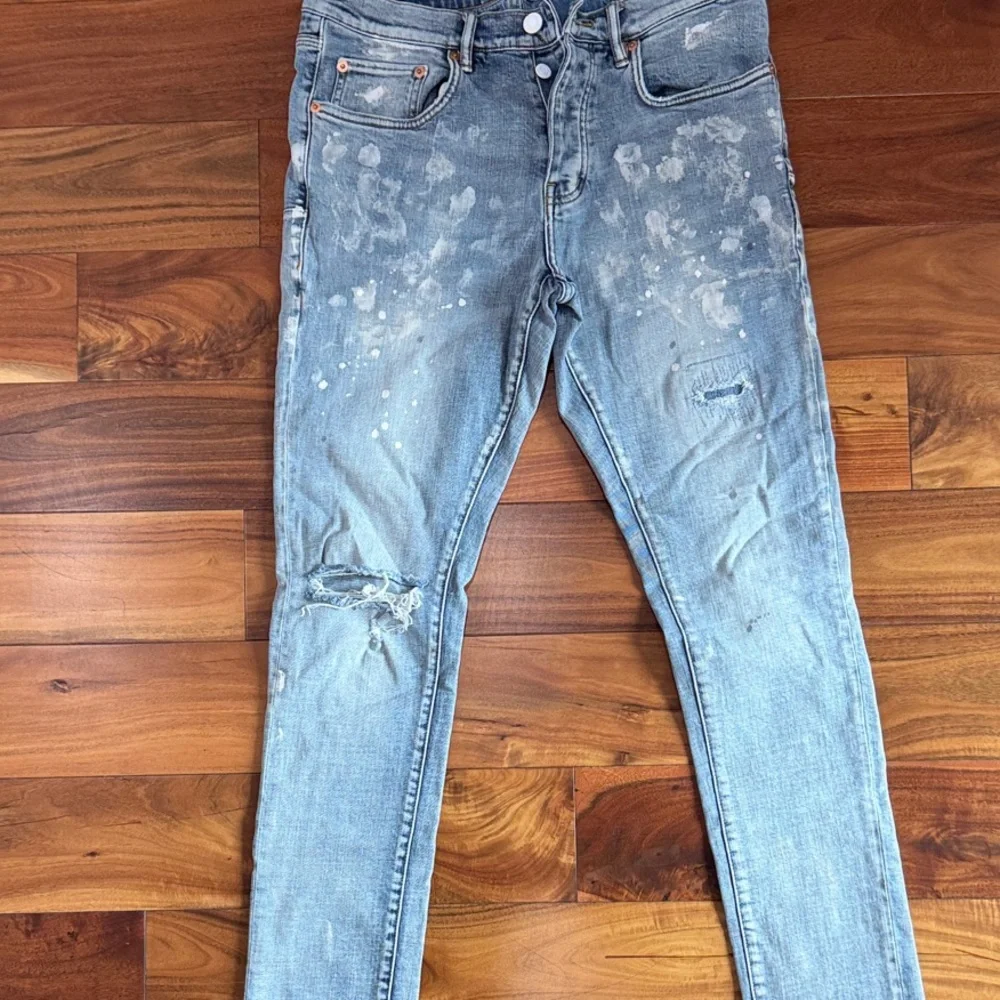 Trendy Distressed Light Blue Skinny Jeans - Picture 1 of 9